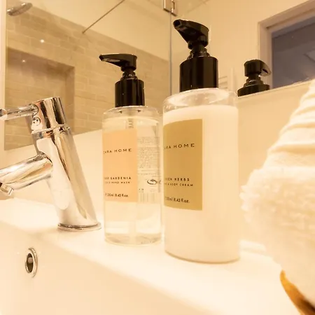 Beachome4u3 * Carcavelos (Lisbon)