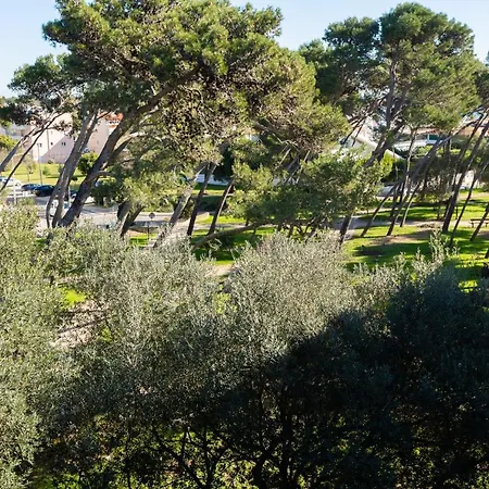 Beachome4u3 * Carcavelos (Lisbon)