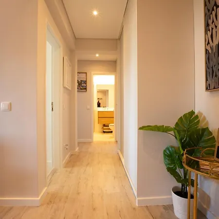 Apartamento Beachome4u3 Carcavelos (Lisbon)