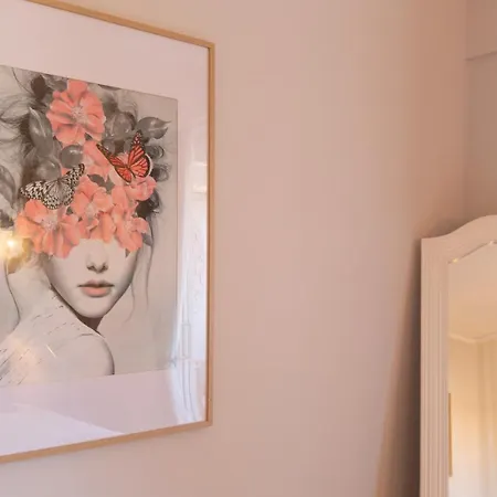 Beachome4u3 Carcavelos (Lisbon)